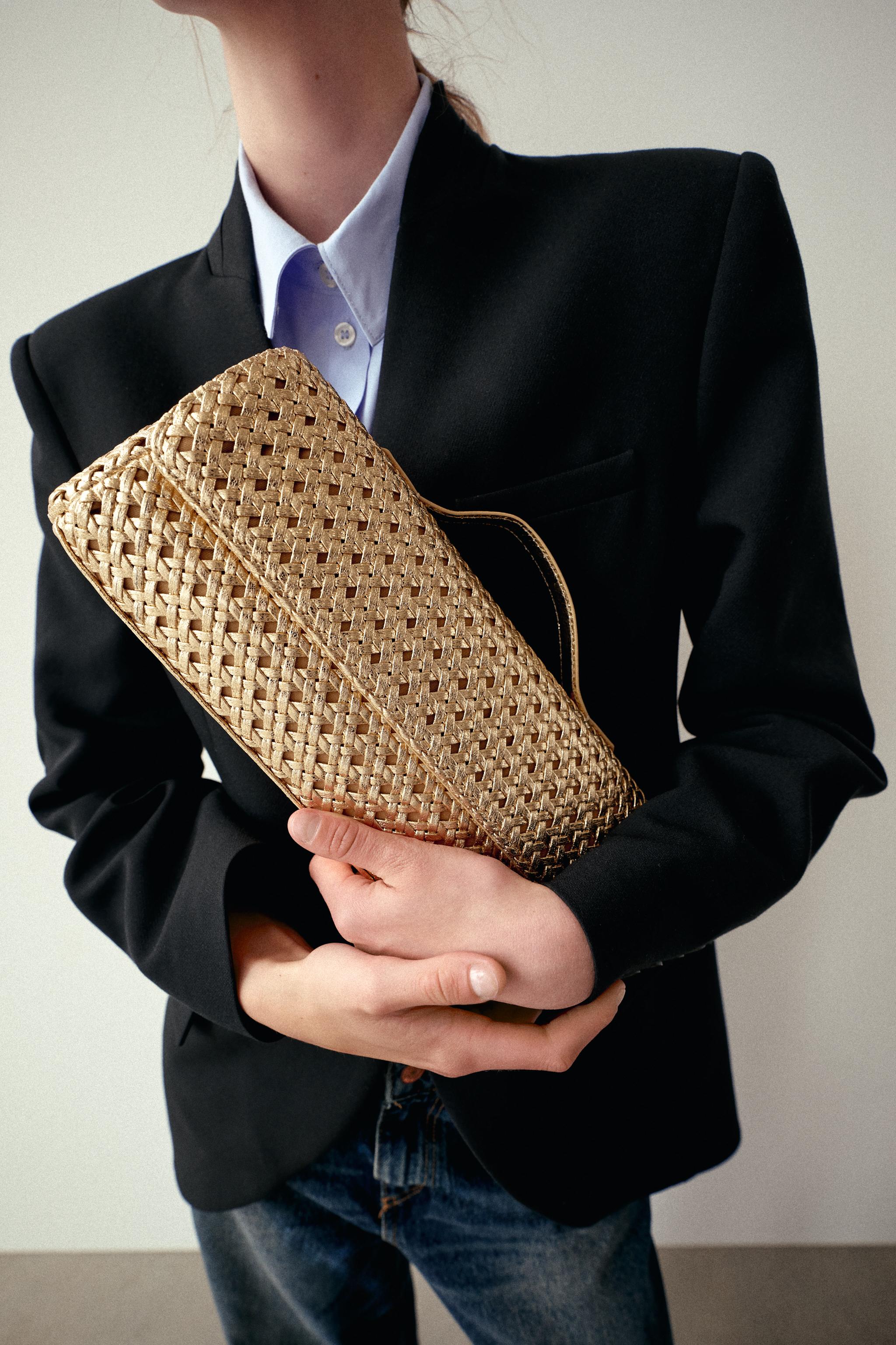 WOVEN ENVELOPE BAG
